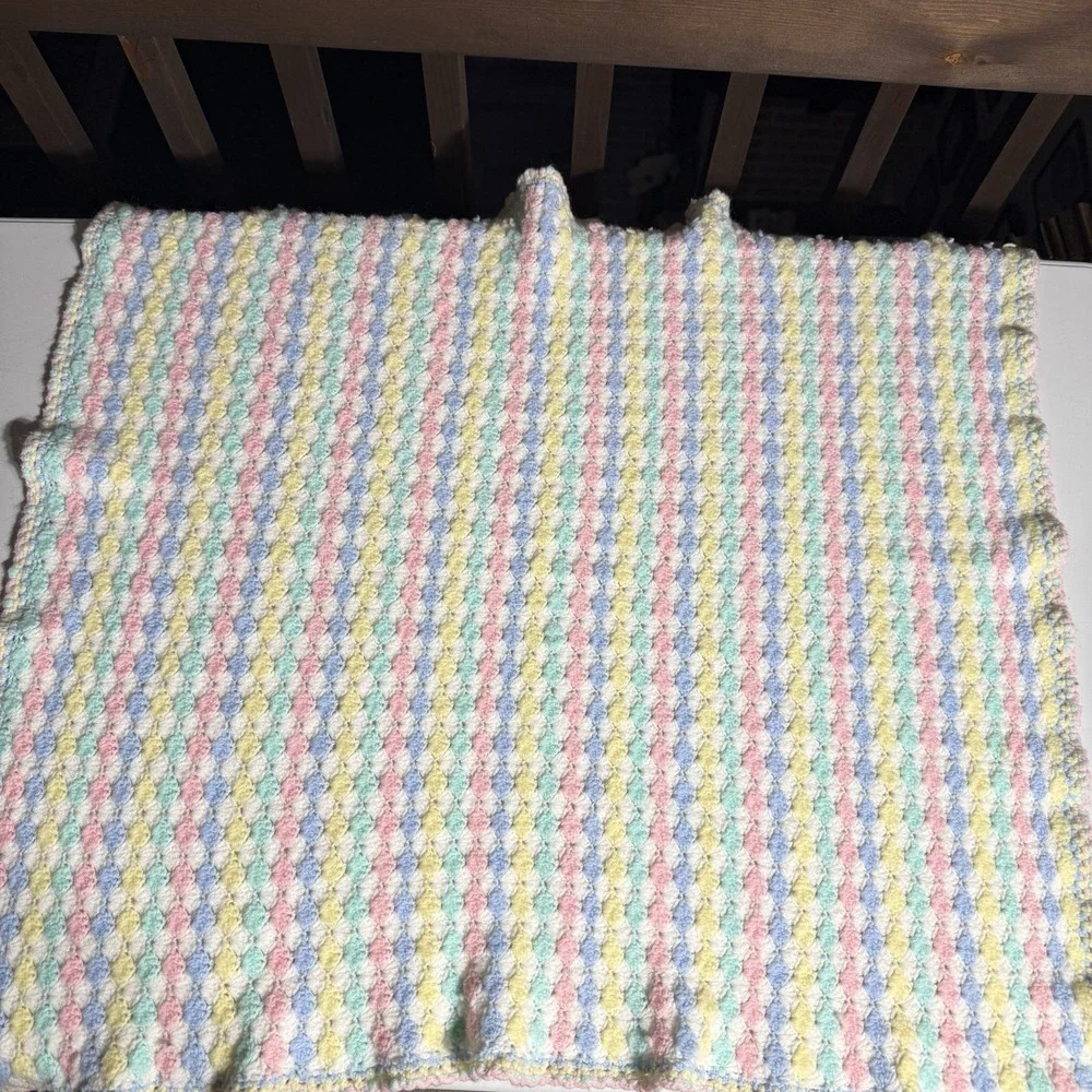 Handmade Crochet Baby Afghan Lap Throw White Blue Pink‎ Green Yellow 28